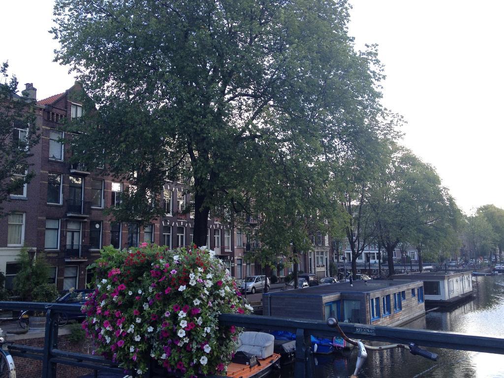 Great Bed And Breakfast Amsterdam Extérieur photo